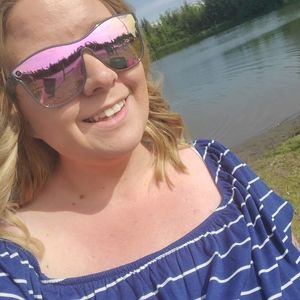 Meet your Posher, Destiny